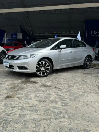 HONDA CIVIC 2.0 LXR 16V FLEX 4P AUTOMÁTICO HONDA CIVIC 2.0 LXR 16V FLEX 4P AUTOMÁTICO