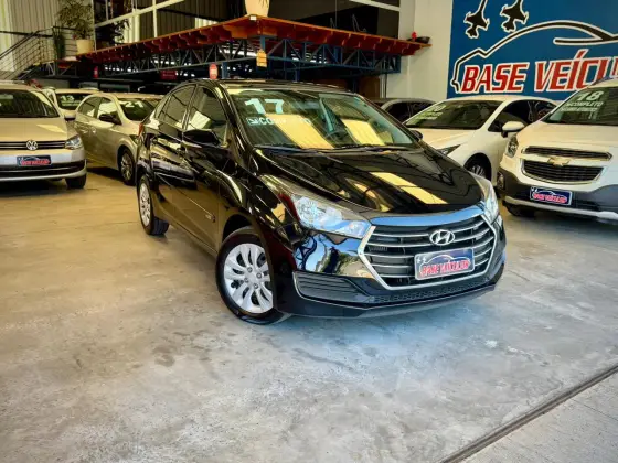 HYUNDAI HB20S 1.0 COMFORT PLUS 12V TURBO FLEX 4P MANUAL
