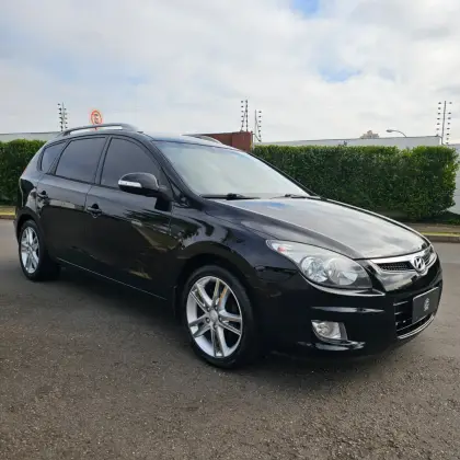 HYUNDAI I30 2.0 MPI 16V GASOLINA 4P MANUAL