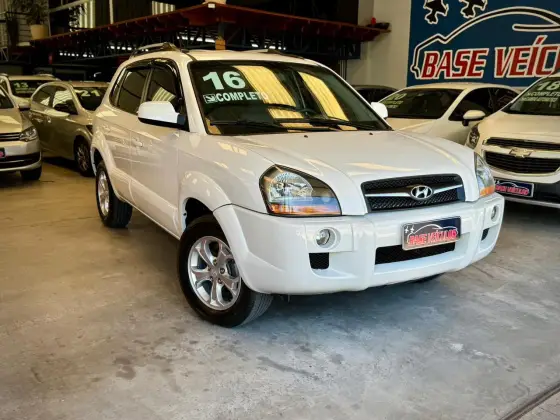 HYUNDAI TUCSON 2.0 MPFI GLS 16V 143CV 2WD FLEX 4P AUTOMÁTICO
