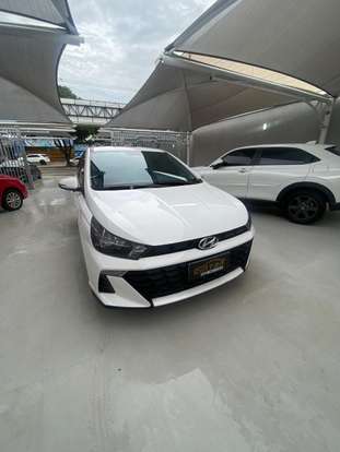 HYUNDAI-HB20-2023