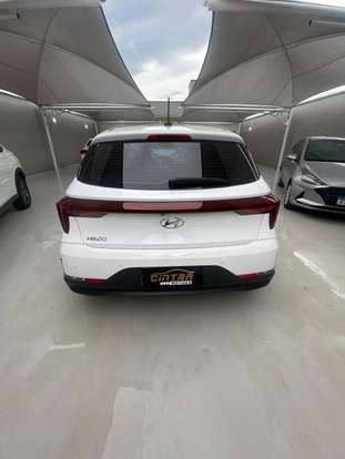 HYUNDAI-HB20-2023