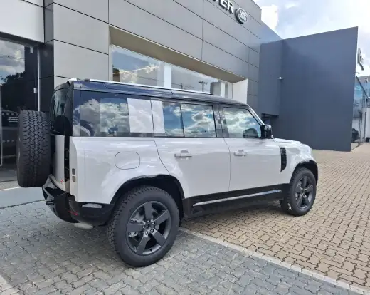 LAND ROVER-DEFENDER-3.0 D350 TURBO DIESEL MHEV 110 X-DYNAMIC HSE AWD AUTOMÁTICO LAND ROVER-DEFENDER-2025