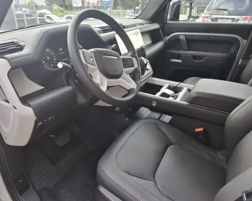 LAND ROVER-DEFENDER-2025