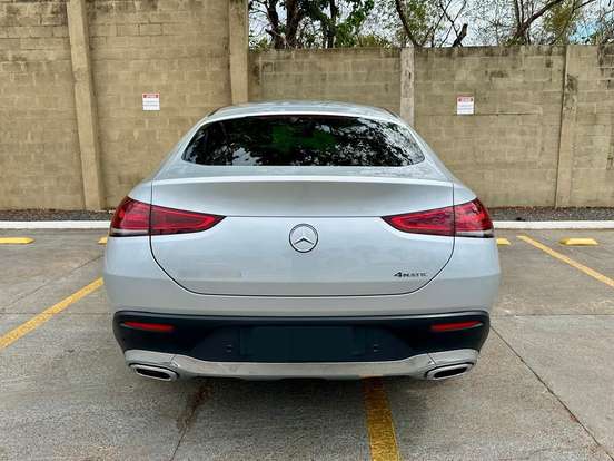 MERCEDES-BENZ-GLE 400d-2021