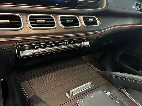 MERCEDES-BENZ-GLE 400d-2021