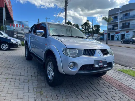 MITSUBISHI L200 TRITON 3.2 HPE 4X4 CD 16V TURBO INTERCOOLER DIESEL 4P MANUAL MITSUBISHI L200 TRITON 3.2 HPE 4X4 CD 16V TURBO INTERCOOLER DIESEL 4P MANUAL