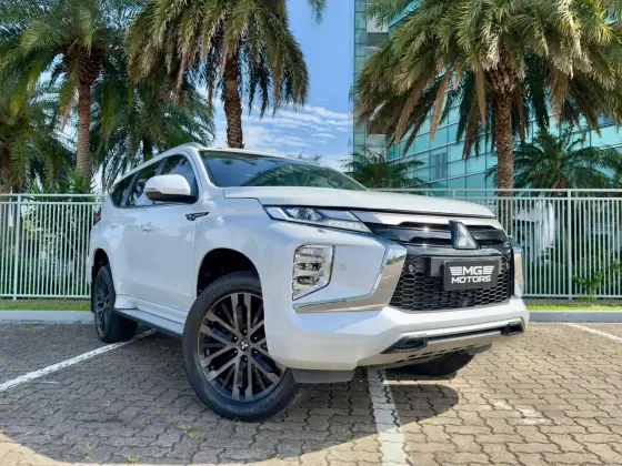 MITSUBISHI PAJERO SPORT 2.4 16V MIVEC TURBO DIESEL LEGEND AWD AUTOMÁTICO