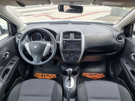 NISSAN-VERSA-2019