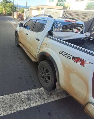 NISSAN-FRONTIER-2022
