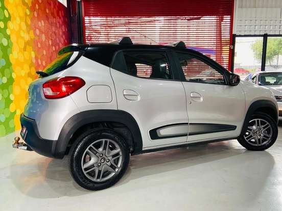 RENAULT-KWID-1.0 12V SCE FLEX INTENSE MANUAL RENAULT-KWID-2017