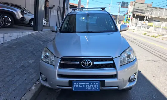 TOYOTA RAV4 2.4 4X2 16V GASOLINA 4P AUTOMÁTICO