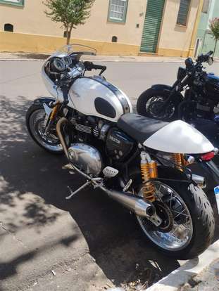 TRIUMPH-THRUXTON R TRIUMPH-THRUXTON R-2018