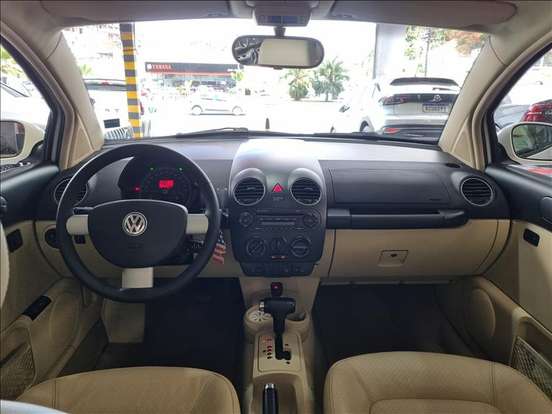 VOLKSWAGEN-NEW BEETLE-2009