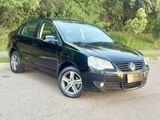 VOLKSWAGEN POLO SEDAN 1.6 MI 8V FLEX 4P MANUAL