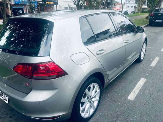 VOLKSWAGEN-GOLF-1.4 TSI COMFORTLINE 16V GASOLINA 4P MANUAL VOLKSWAGEN-GOLF-2014