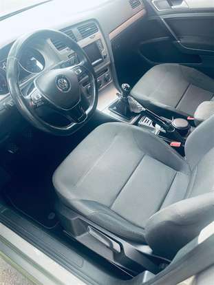 VOLKSWAGEN-GOLF-2014