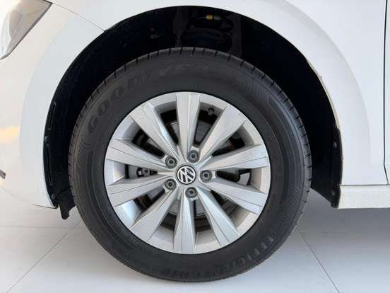VOLKSWAGEN-VIRTUS-1.0 200 TSI COMFORTLINE AUTOMÁTICO VOLKSWAGEN-VIRTUS-2022
