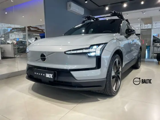 VOLVO EX30 69 KW ELÉTRICO ULTRA