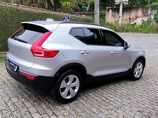 VOLVO-XC40-2.0 T4 GASOLINA GEARTRONIC VOLVO-XC40-2018