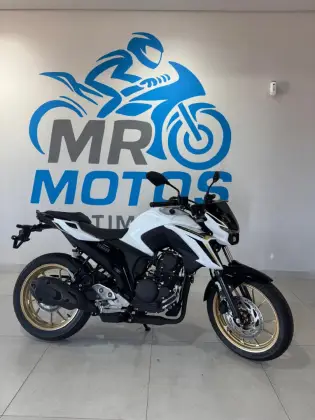 YAMAHA FZ25 FAZER CONNECTED ABS YAMAHA FZ25 FAZER CONNECTED ABS