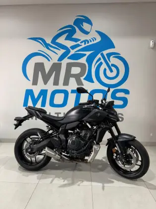 YAMAHA MT-07 CONNECTED ABS 