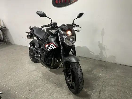 YAMAHA XJ6 F 