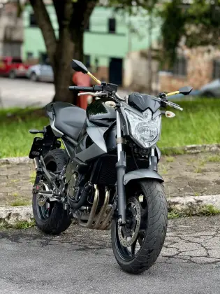 YAMAHA XJ6 N 