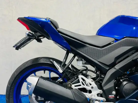 YAMAHA-YZF R15 YAMAHA-YZF R15-2025