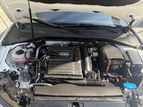 AUDI-A3-1.4 TFSI SPORTBACK 16V GASOLINA 4P S-TRONIC AUDI-A3-2015