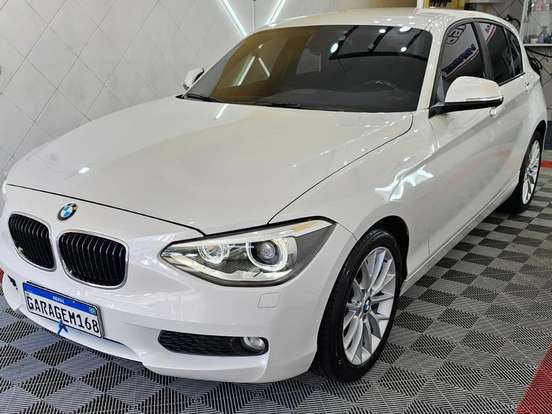 BMW-118i-1.6 SPORT GP 16V TURBO GASOLINA 4P AUTOMÁTICO BMW-118i-2014