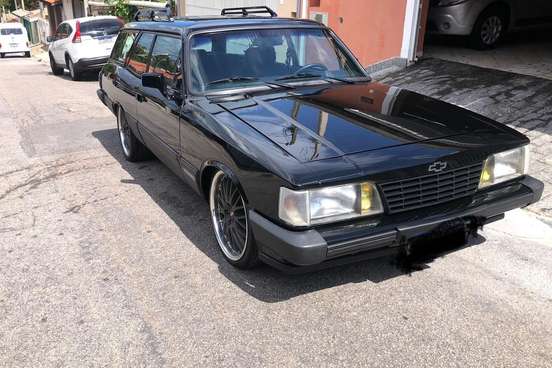 CHEVROLET-CARAVAN-1988