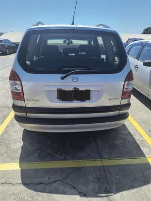 CHEVROLET-ZAFIRA-2004