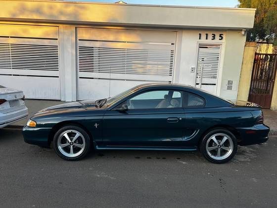 FORD MUSTANG 3.8 V6 GASOLINA 2P MANUAL