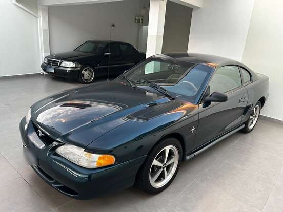 FORD-MUSTANG-1994