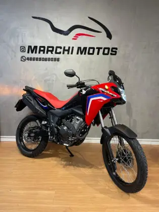 HONDA XRE 300 SAHARA RALLY 