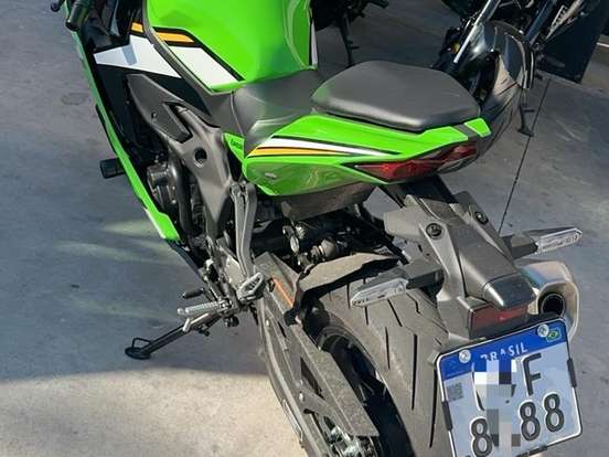 KAWASAKI-NINJA ZX-4RR KAWASAKI-NINJA ZX-4RR-2025