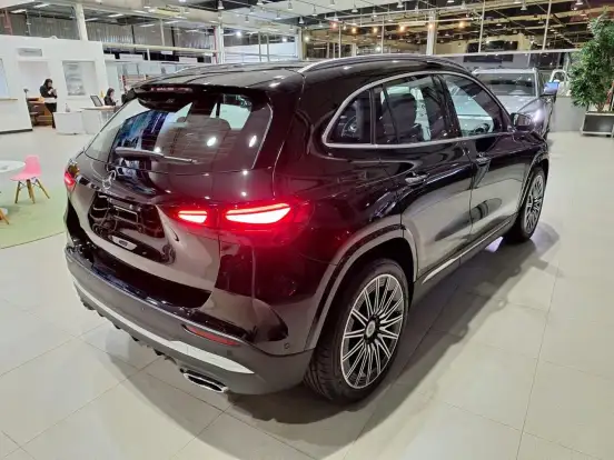 MERCEDES-BENZ-GLA 200-1.3 MHEV AMG LINE 7G-DCT MERCEDES-BENZ-GLA 200-2025