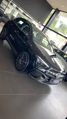 MERCEDES-BENZ-GLA 200-2025