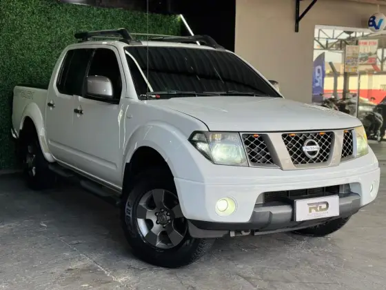 NISSAN FRONTIER 2.5 SE ATTACK 4X4 CD TURBO ELETRONIC DIESEL 4P MANUAL