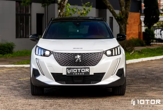 PEUGEOT 2008 50 KW ELÉTRICO E-GT