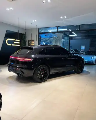 PORSCHE-MACAN-2024