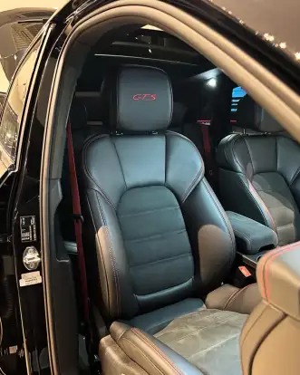 PORSCHE-MACAN-2024