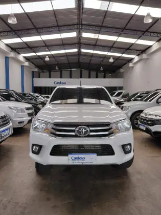 TOYOTA HILUX 2.7 SRV 4X4 CD 16V FLEX 4P AUTOMÁTICO TOYOTA HILUX 2.7 SRV 4X4 CD 16V FLEX 4P AUTOMÁTICO