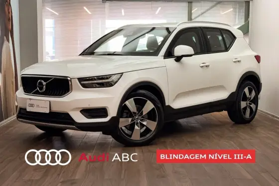 VOLVO XC40 2.0 T4 GASOLINA MOMENTUM GEARTRONIC