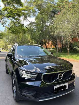 VOLVO-XC40-2.0 T5 GASOLINA MOMENTUM AWD GEARTRONIC VOLVO-XC40-2019