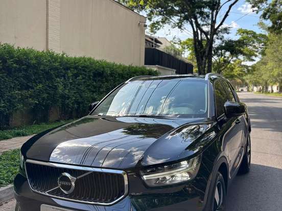 VOLVO-XC40-2.0 T5 GASOLINA MOMENTUM AWD GEARTRONIC VOLVO-XC40-2019