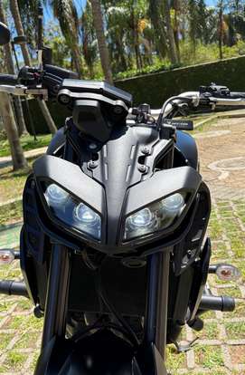 YAMAHA-MT-09-2022