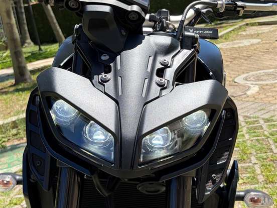 YAMAHA-MT-09 YAMAHA-MT-09-2022