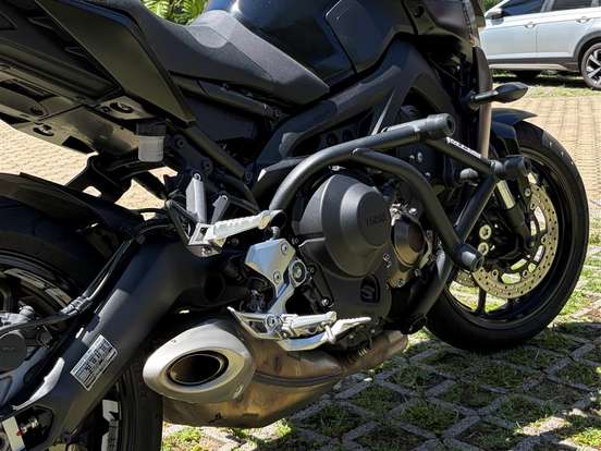 YAMAHA-MT-09 YAMAHA-MT-09-2022